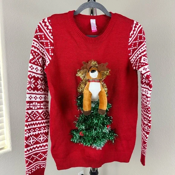 No Boundaries‎ Juniors' Plush Holiday Pop-out Animal Holiday Christmas Sweater - Picture 4 of 11